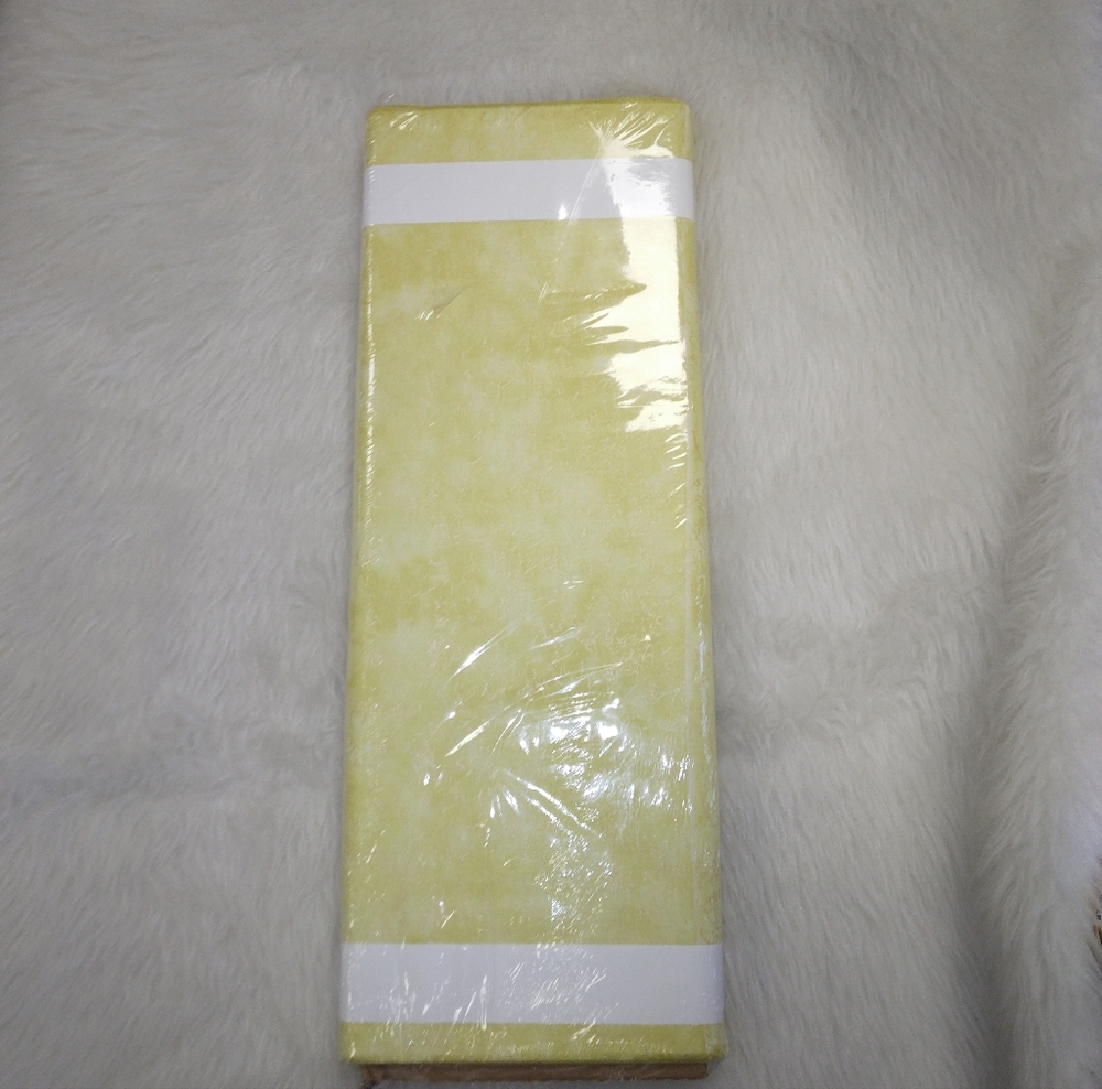 FABRIC Keepsake Perlescent Scratch Texture Yellow, 100% Cotton, 8yd Bolt